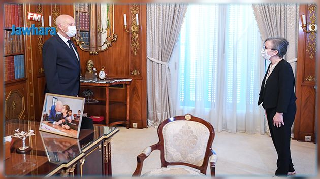 رئيس الجمهورية للمُكلفة بتشكيل الحكومة: سنعمل معا للقضاء على الفساد والفوضى (فيديو)