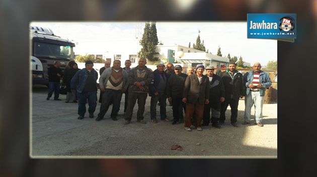  إضراب عمال شركة نقل البضائع بالساحل