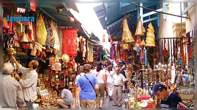 بعد إعلان الصناعات التقليدية قطاعا منكوبا : مسيرة سلمية نحو قرطاج