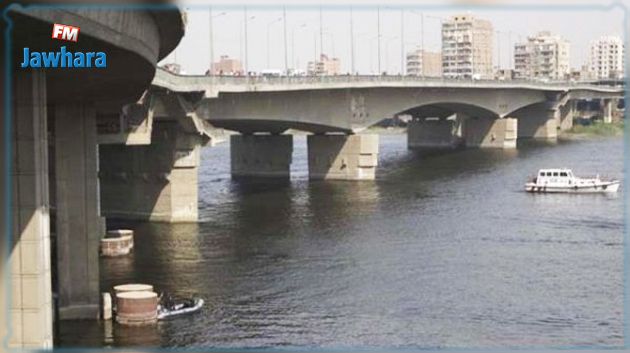 لم يتم العثور عليها ولا على الركّاب: سقوط حافلة مصرية في نهر النيل (فيديو)