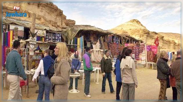 وفد من الوكالة الأمريكية للتنمية الدولية يزور عددا من المناطق السياحية بقبلي