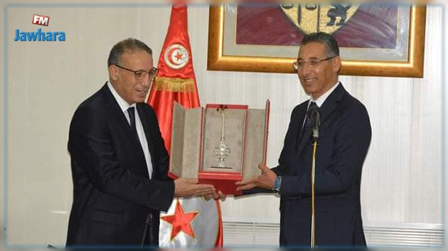 تنظيم موكب رسمي لتنصيب توفيق شرف الدين وزيرا للداخليّة