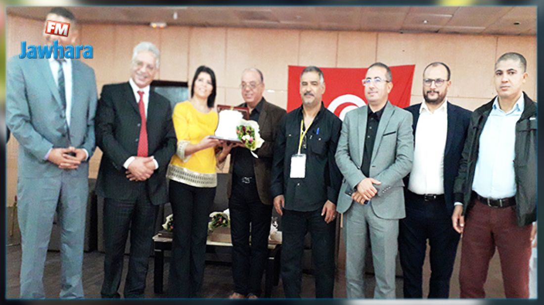 تونس – تكريم الصحافي زهير الجيس لـ”الجوهرة إف إم” خلال تظاهرة “ضباط الأمن المبدعون.. القضاة المبدعون” (صور)