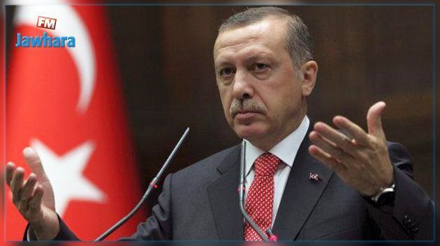أردوغان يتراجع عن طرد 10 سفراء