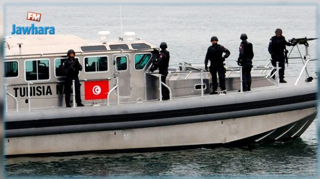 جيش البحر: إحباط عملية تحويل وجهة جرّار بحري حاول إنقاذ مهاجرين غير شرعيين