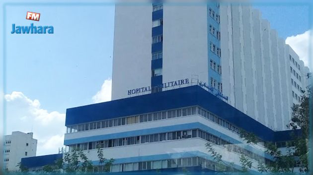 رئيسة الحكومة تزور المستشفى العسكري للاطمئنان على حالة أستاذ معهد الزهراء