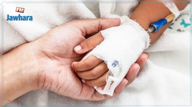 صرخة أب: ابني لم يعد يتحمّل آلام مرض السرطان وفي حاجة إلى