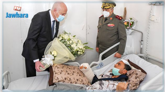 سعيّد يعود الأستاذ الصحبي بن سلامة في مستشفى الرابطة