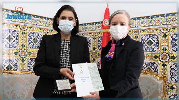 رئيسة الحكومة تتسلم التقرير السنوي لهيئة مكافحة الاتجار بالأشخاص 