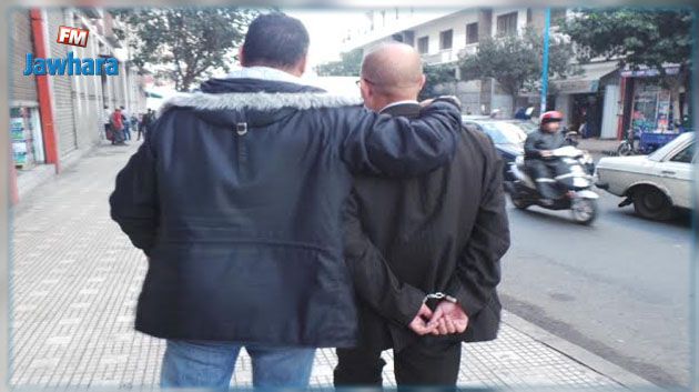 تفاصيل الاحتفاظ بوالييْ سيدي وزيد وقبلي