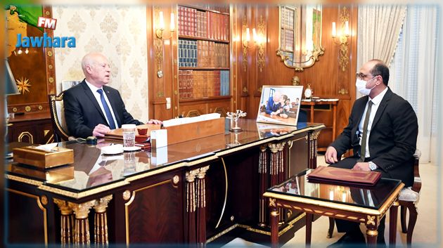 رئيس الدولة يستقبل وزير الشؤون الاجتماعية