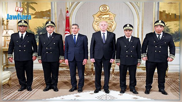 رئيس الجمهورية يشرف على موكب أداء اليمين للولاة الجدد 