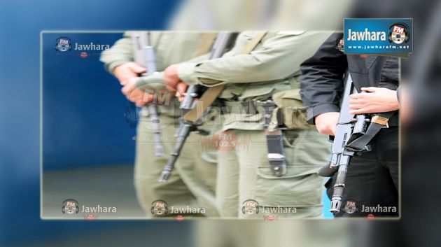 قبلي : وصول تعزيزات من الجيش بعد حرق مركز الحرس والمعتمدية ومقر نداء تونس
