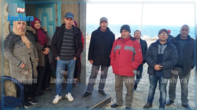 إضراب مفتوح واعتصام لعمال المحطة الاستشفائية بقربص