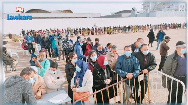 إقبال كثيف على مراكز التلقيح بصفاقس