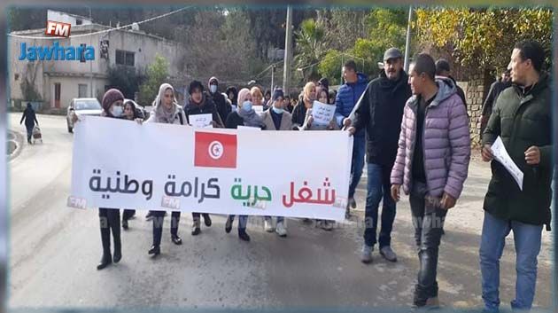 في حركة تصعيدية: معطلون عن العمل من أصحاب الشهائد العليا في مسيرة على الأقدام نحو الجزائر (صور)