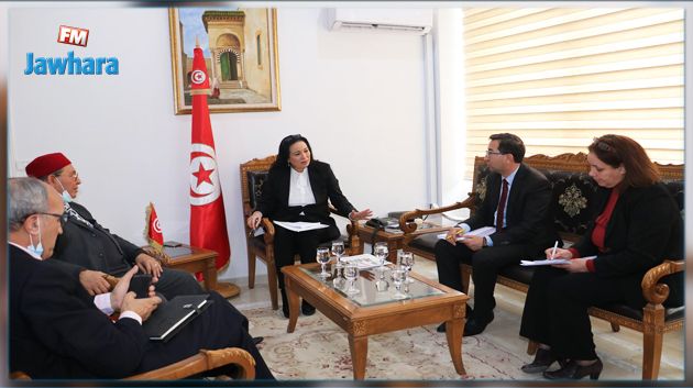 مناهضة العنف في الوسط المدرسي : لقاء بين وزيرة المرأة  و رئيس المنظمة التونسية للتربية والأسرة 