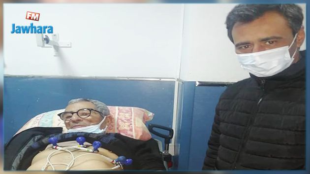 ابقاء الناطق الرسمي باسم المضربين عن الطعام بالمستشفى 