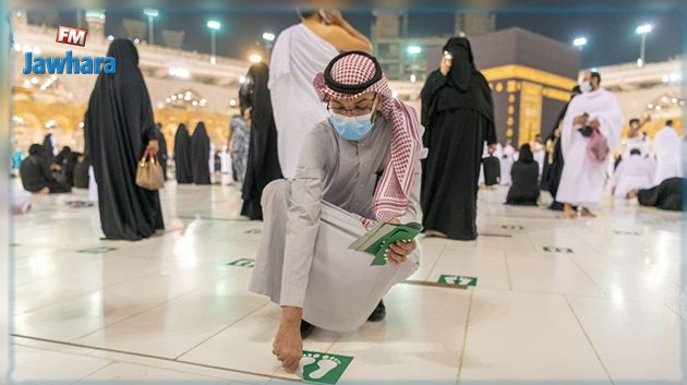 بدءًا من الغد: إعادة تطبيق إجراءات التباعد الجسدي بين المصلين في الحرمين 