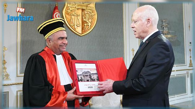 رئيس الدولة يتسلم التقرير السنوي للمحكمة الإدارية لسنة 2020