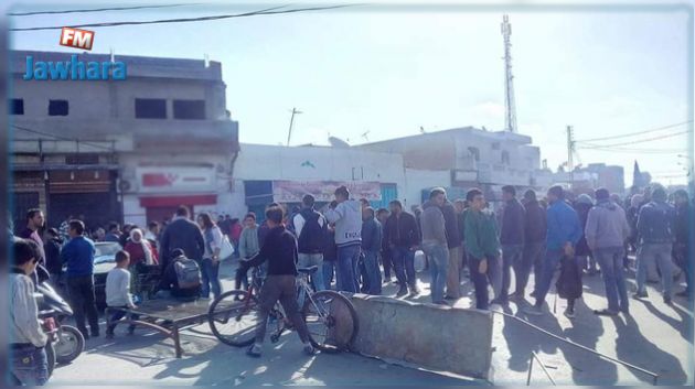 تحرك إحتجاجي في طبلبة للمطالبة بالعثور على بحارين مفقودين