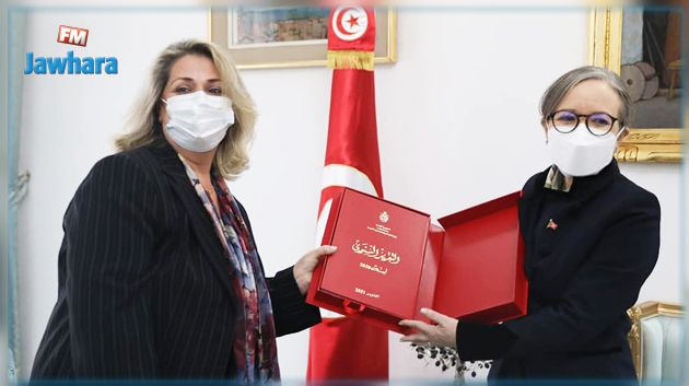 رئيسة الحكومة تتسلّم التقرير السنوي للهيئة العامة لمراقبة المصاريف العمومية