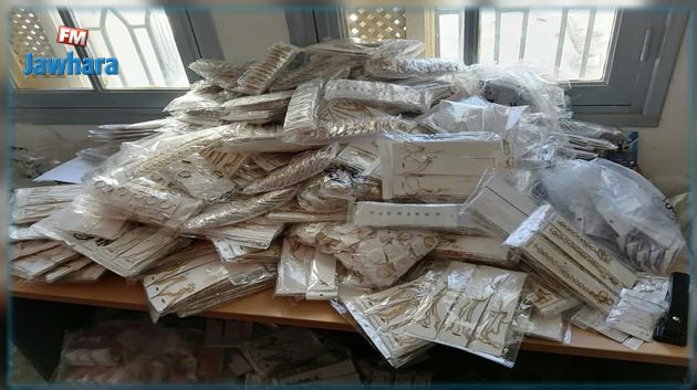مدنين: إحباط تهريب 140 كلغ من المصوغ المزيف (صور)