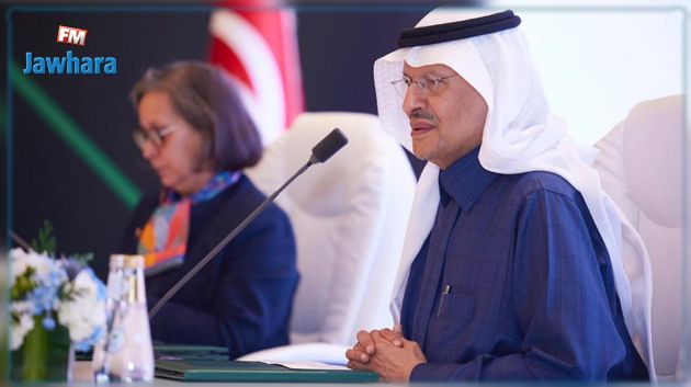 تونس والسعودية توقعان مذكرة تفاهم في مجال الطاقات المتجددة