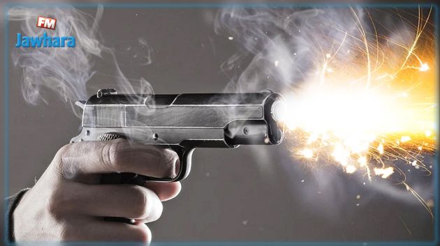 نابل : عاقرا الخمر قرب منزله فأطلق عليهما النار