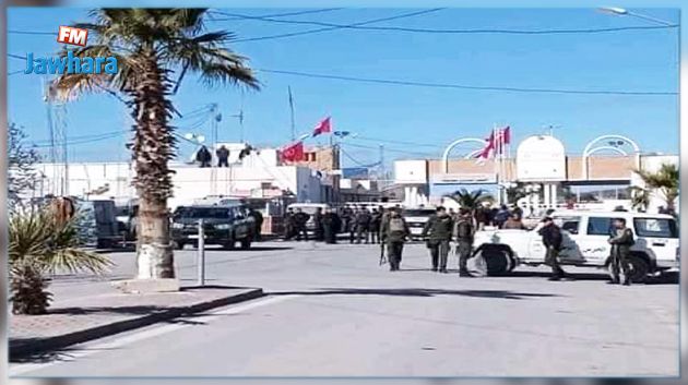 القصرين: عمال الحضائر يتوجهون إلى الحدود التونسية الجزائرية 