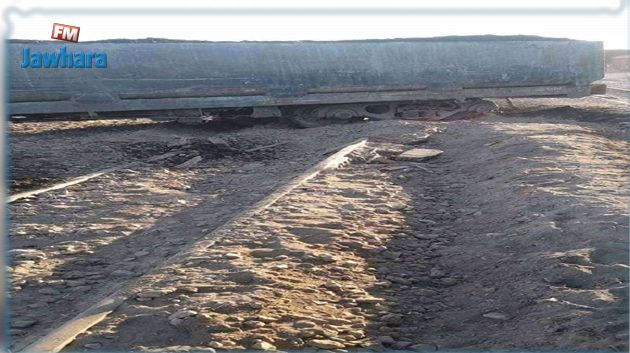 قفصة: انحراف عدد من قاطرات نقل الفسفاط‎‎