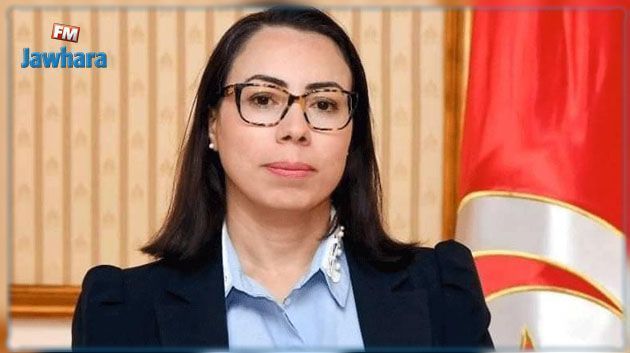 تعليق سفير أمريكي أسبق في تونس على استقالة نادية عكاشة