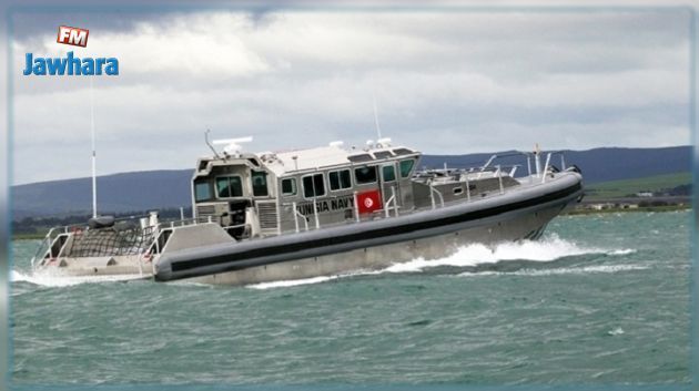 بينهم 16 طفلا: جيش البحر ينقذ 163 مهاجرا غير شرعي