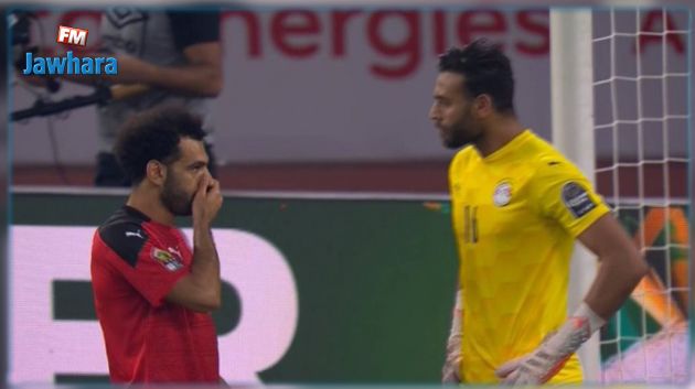 حارس المنتخب المصري أبو جبل: هذا ماهَمَسَهُ إليّ محمد صالح في مباراة النهائي (فيديو)