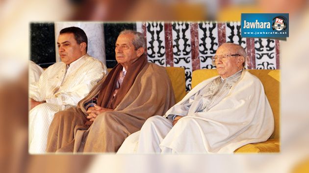 الرؤساء الثلاثة يشرفون على موكب الاحتفال بذكرى المولد النبوي الشريف