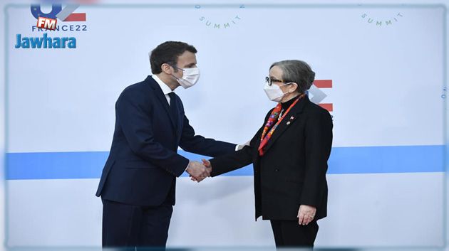 ماكرون يستقبل نجلاء بودن