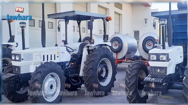 وزير الفلاحة : تم تزويد 800 مدرسة بالماء الصالح للشرب و الصرف الصحي