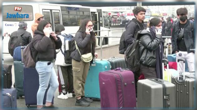 الخارجية: العمليات متواصلة لاستكمال إجلاء التونسيين من أوكرانيا