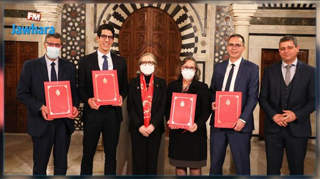  المصادقة على مشاريع الإنتاج الخاصة للكهرباء من الطاقات المتجددة بقدرة 500 ميغاواط