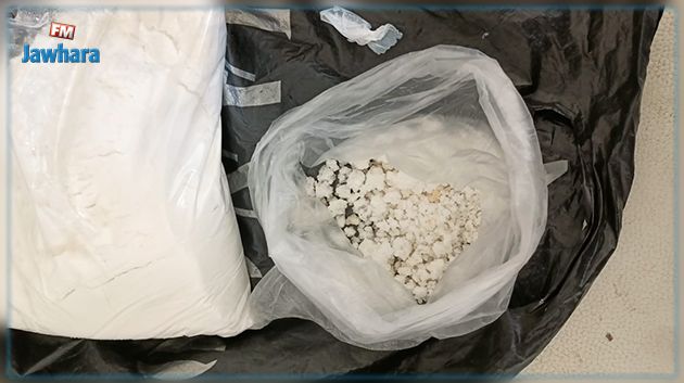 أريانة:  الإطاحة بـ