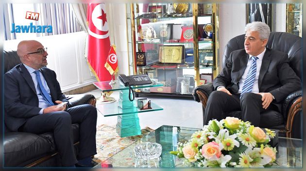 وزير الدفاع يثمّن مشروعا ستقدّمه إيطاليا لتونس