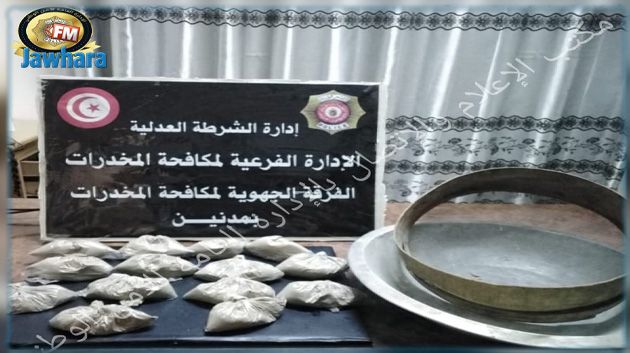 تستغل في تنقلاتها سيارات الأجرة: الإطاحة بشبكة لترويج 