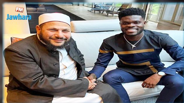توماس بارتي يعلن اعتناقه الإسلام