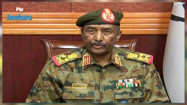 رئيس المجلس السيادي في السودان يهنئ سعيّد بعيد الاستقلال