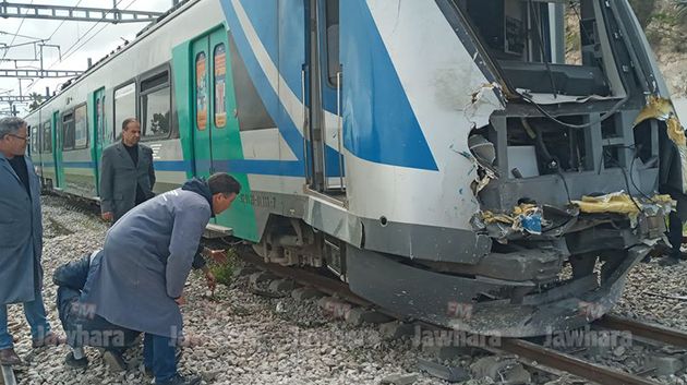صور لحادث تصادم قطارين في جبل الجلود
