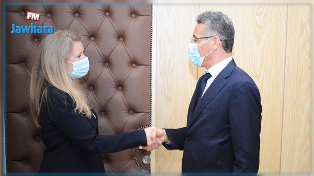 وزير الداخلية يبحث التعاون الأمني مع سفيرة بريطانيا بتونس