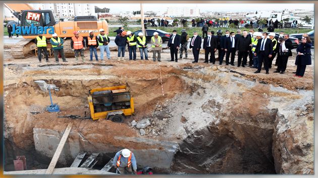 رئيس الجمهورية يعاين الأشغال في مفترق بن دحة