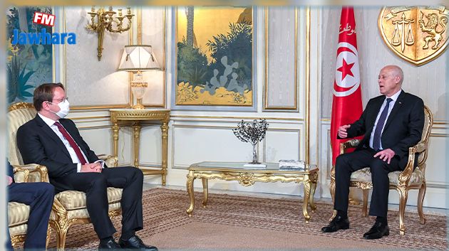مفوّض الإتحاد الأوروبي: حريصون على مواصلة توفير الدعم السياسي والاقتصادي لتونس 