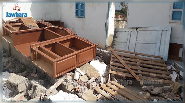 بسبب الأمطار و الرياح : انهيار منزل بالحمامات (صور و فيديو)