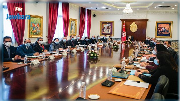 مجلس الوزراء يصادق على عدد من مشاريع المراسيم والأوامر الرئاسية
